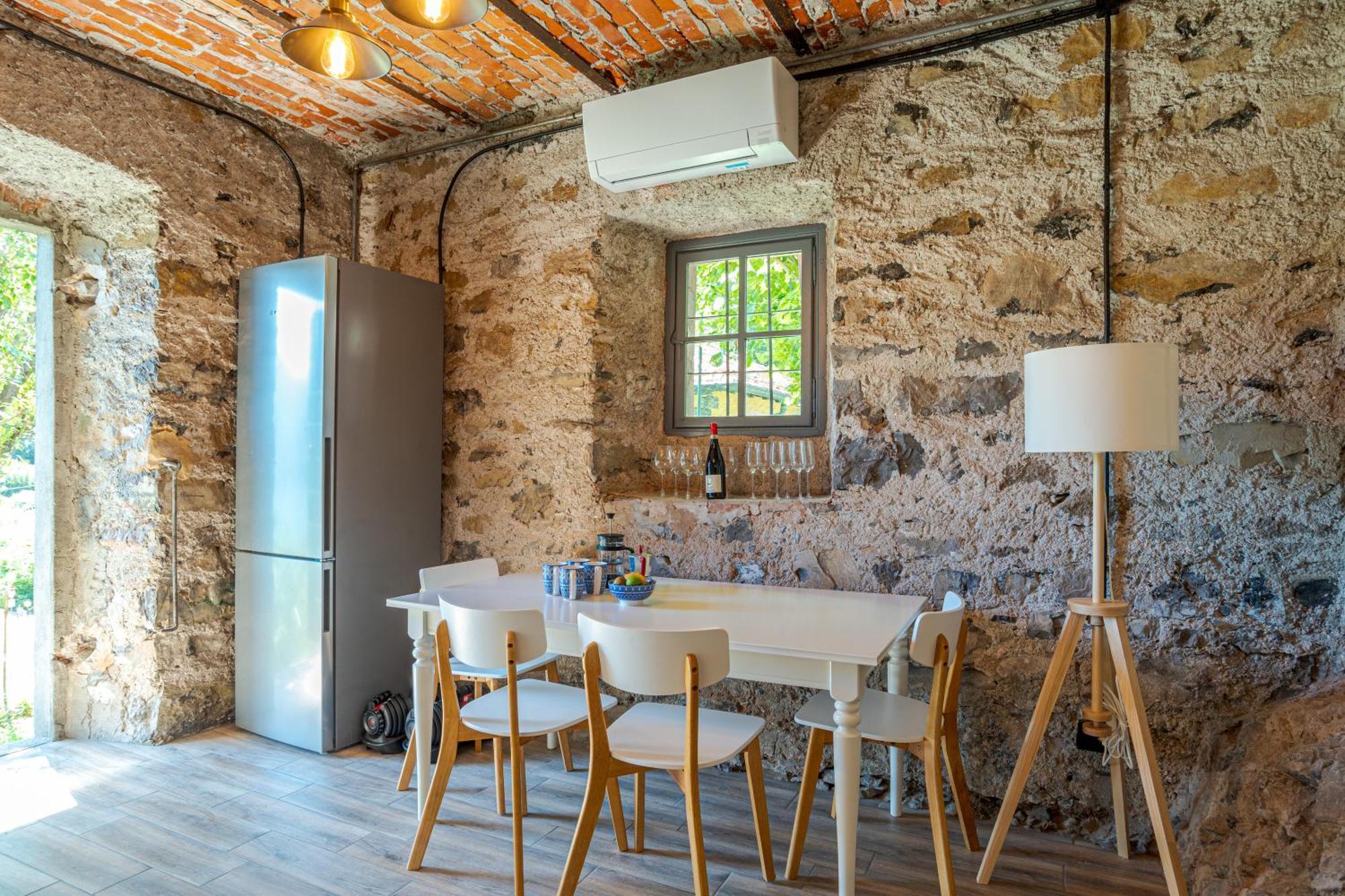 Casa Di Pietra Menaggioヴィラ エクステリア 写真